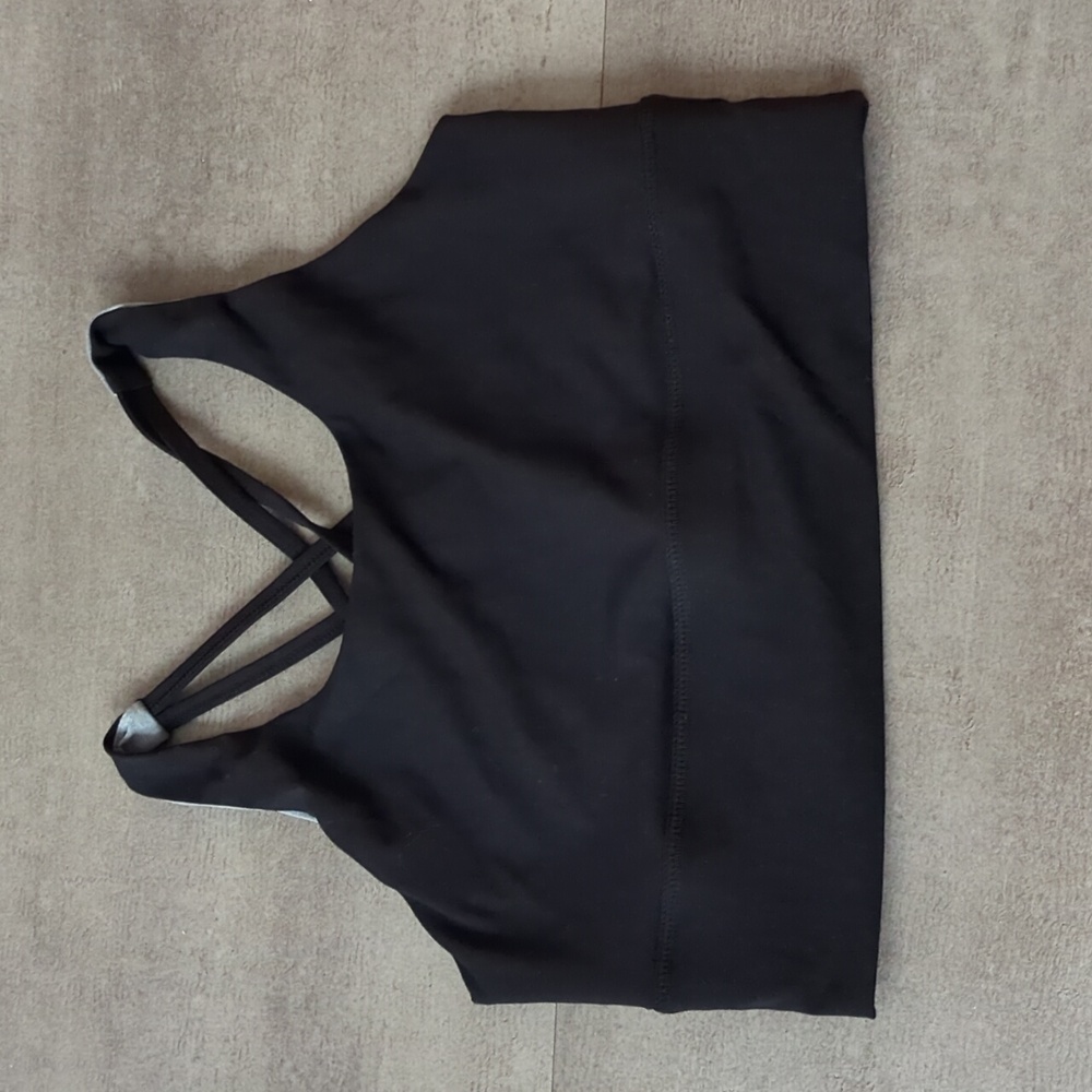 Born primitive bra black size large